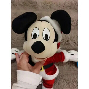 Mickey Christmas with tags